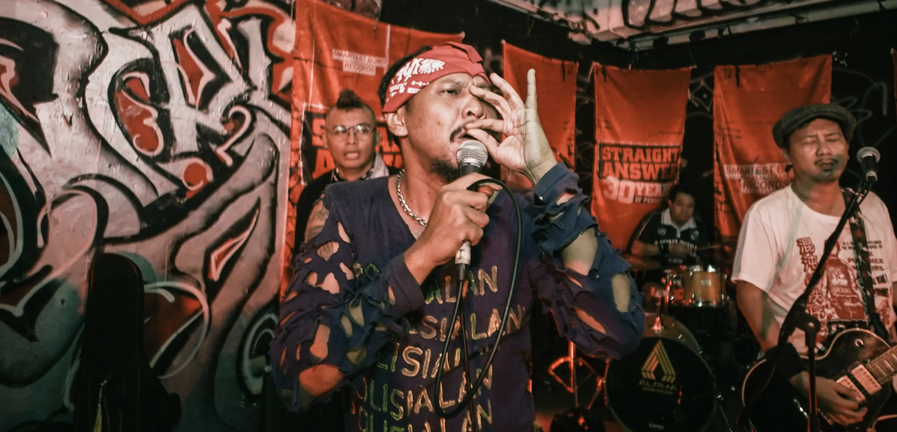 HIDUP INI MILIK KALIAN